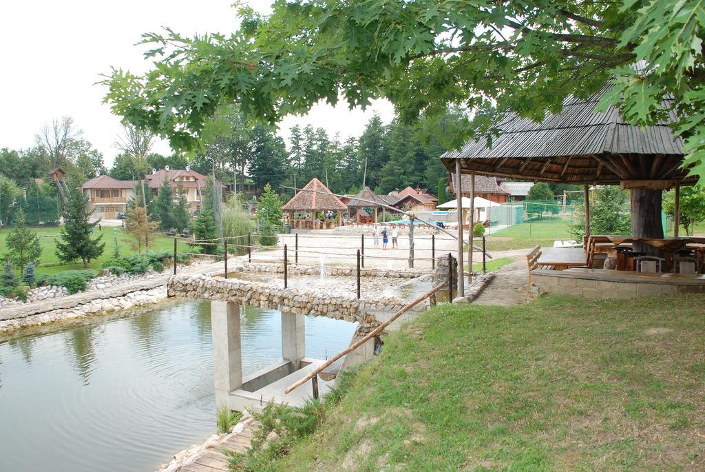 Resort Balkis Laktasi Exterior photo